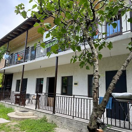 Леон Hotel Gagra Bagian luar foto