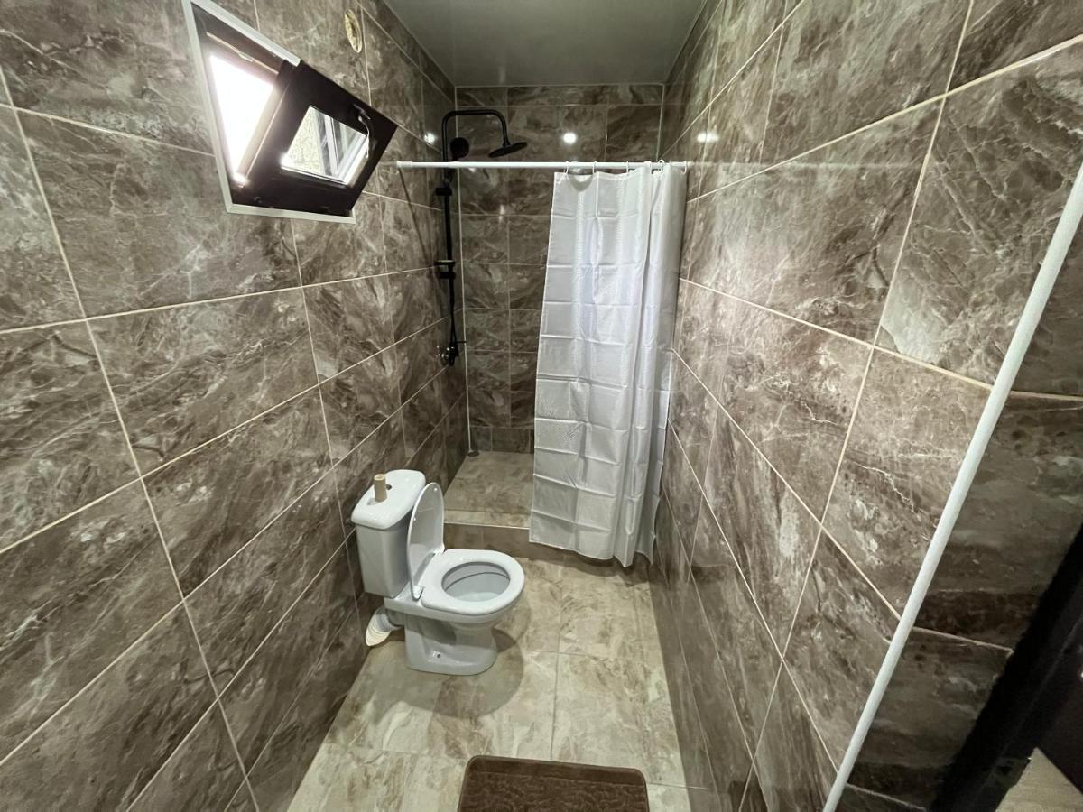 Леон Hotel Gagra Bagian luar foto