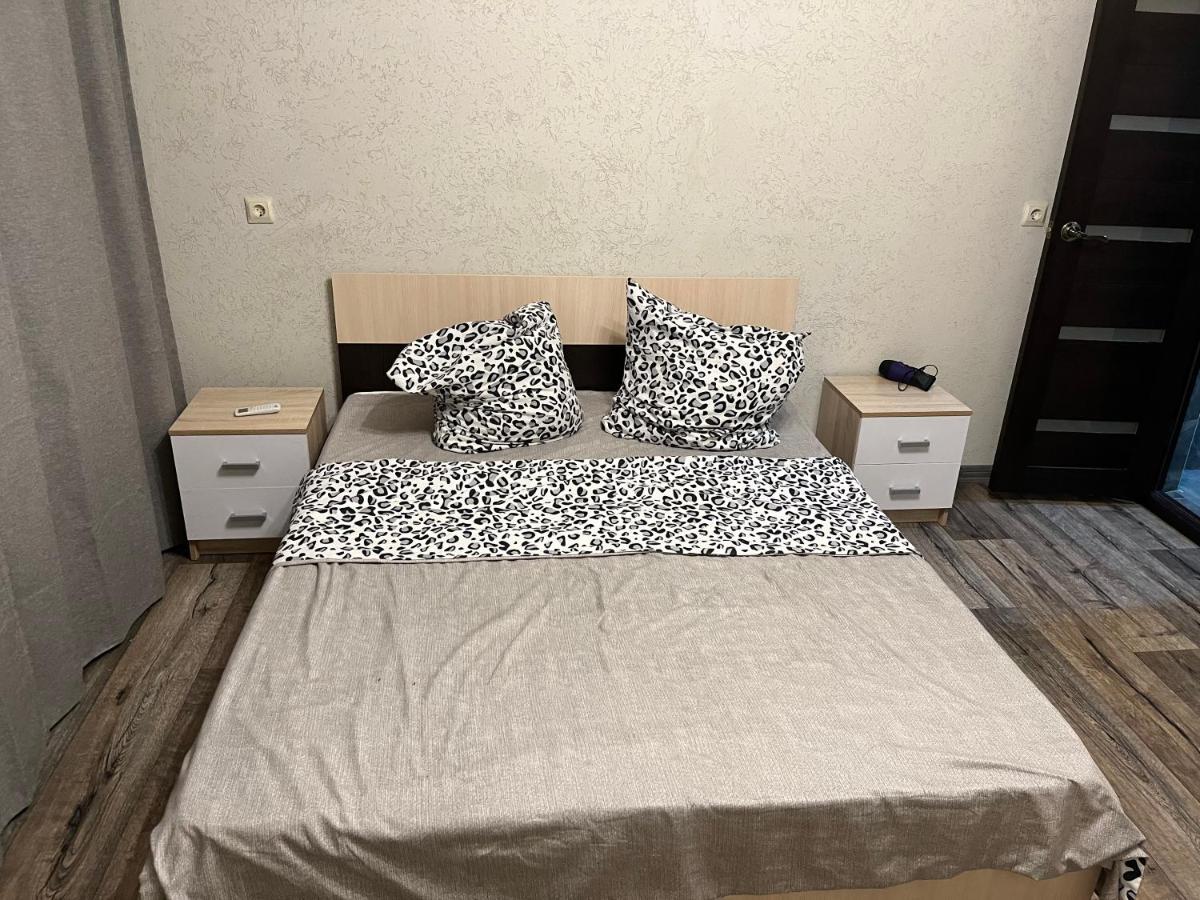 Леон Hotel Gagra Bagian luar foto